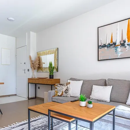 Intempo By Leo Appartement